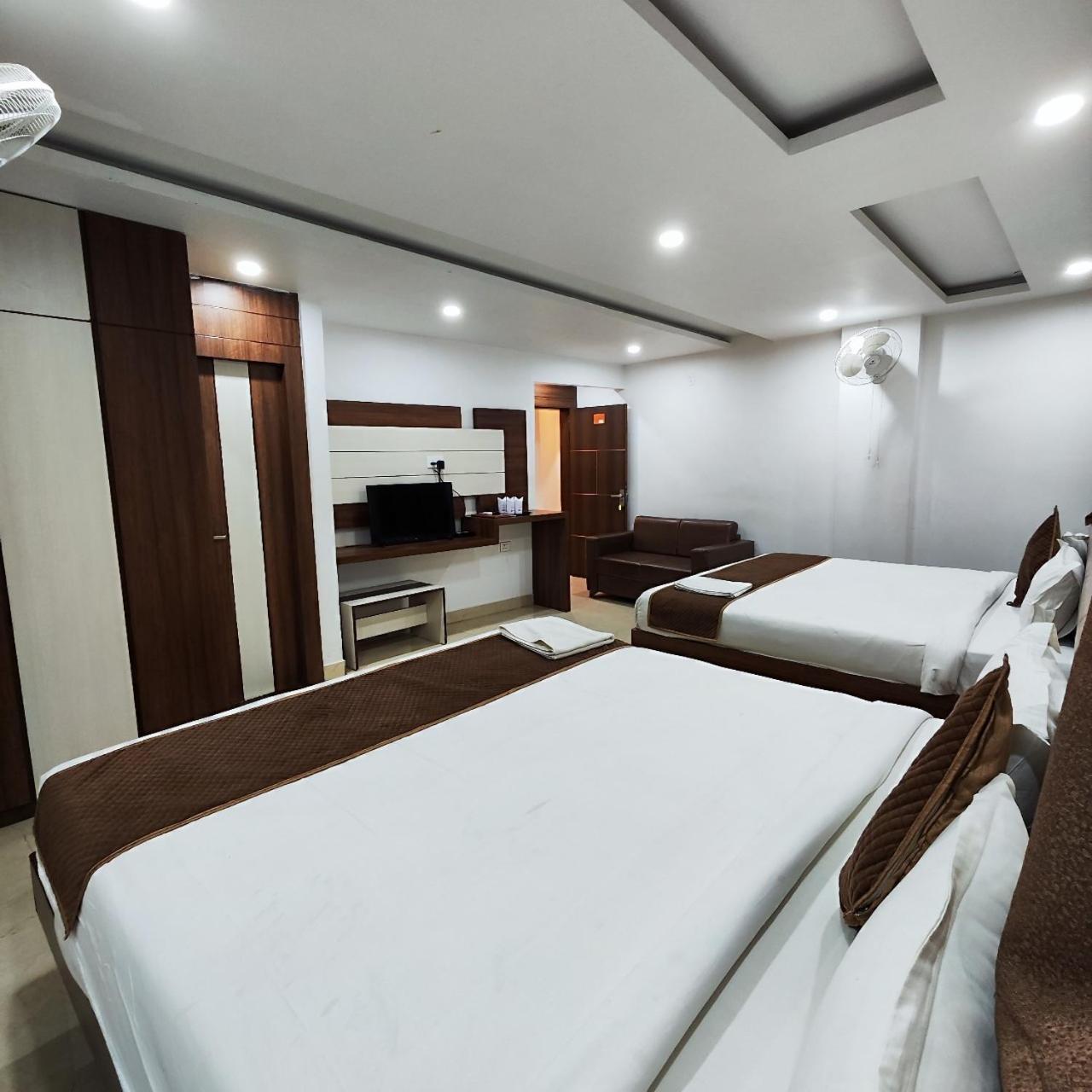 Hotel Rudraksha Inn Deoghar Exterior foto